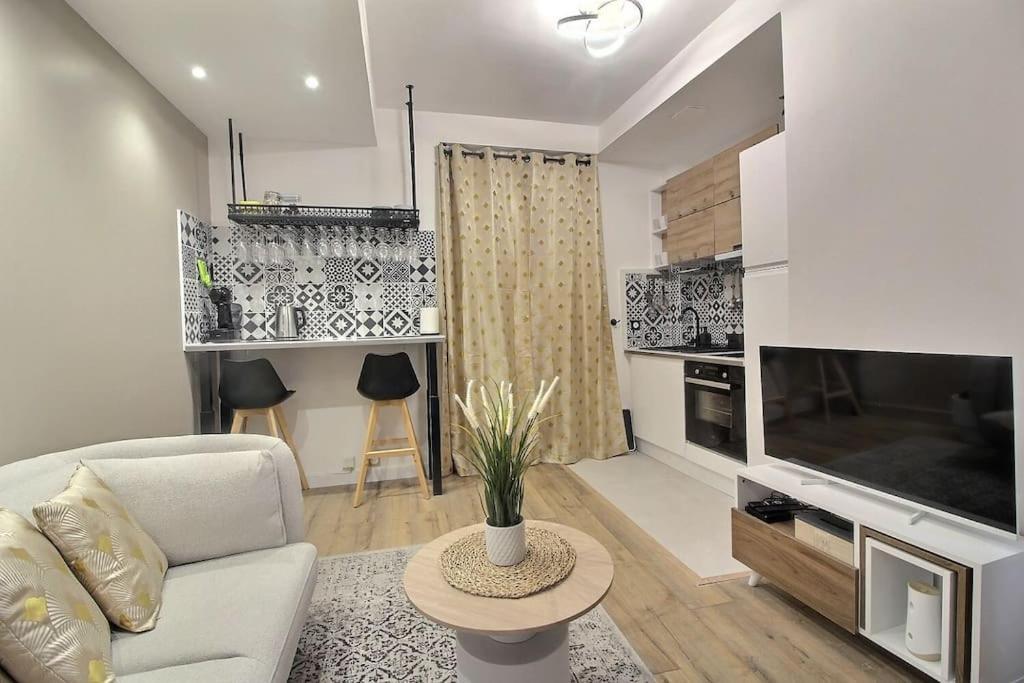 La Demeure Des 3 Colombes Lägenhet Bois-Colombes Exteriör bild
