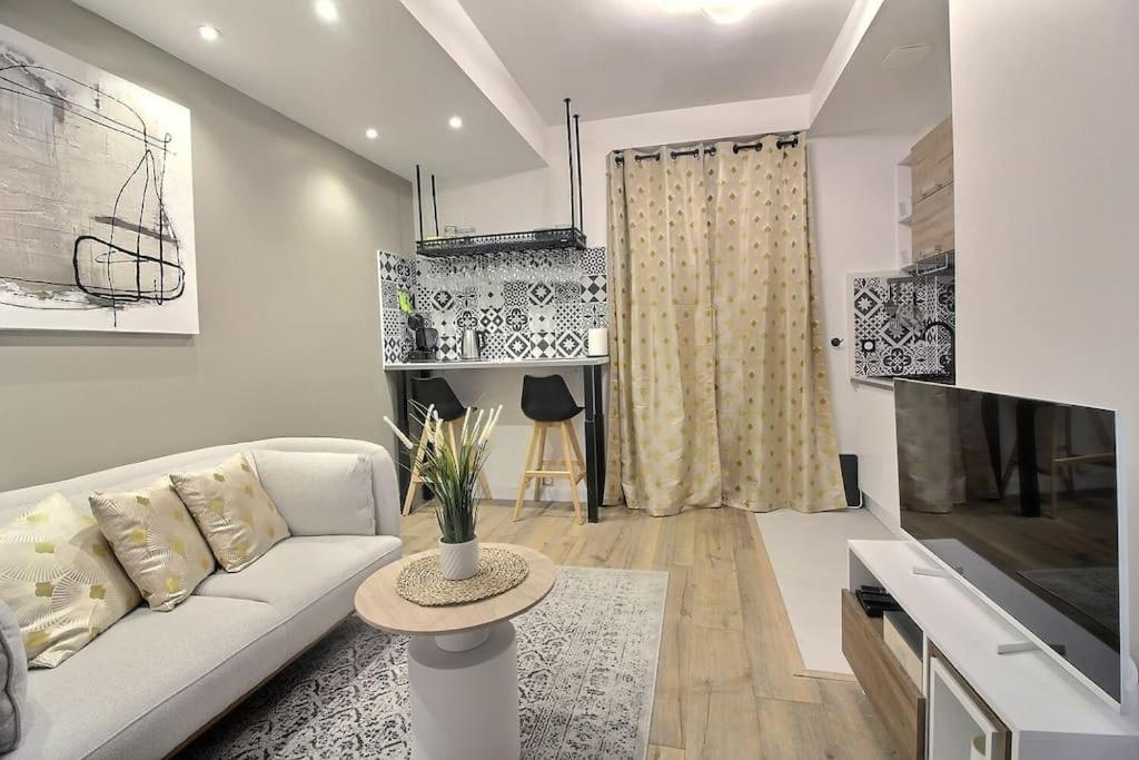La Demeure Des 3 Colombes Lägenhet Bois-Colombes Exteriör bild