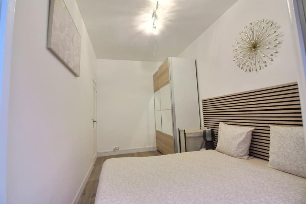 La Demeure Des 3 Colombes Lägenhet Bois-Colombes Exteriör bild